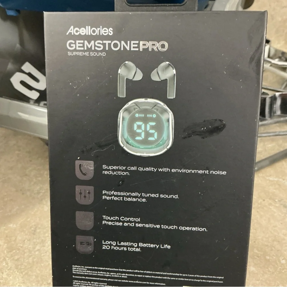Gemstone Pro Wireless Earbuds - Black